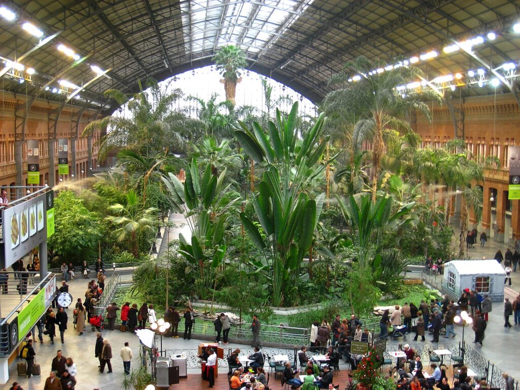 Atocha, un tren que es la historia