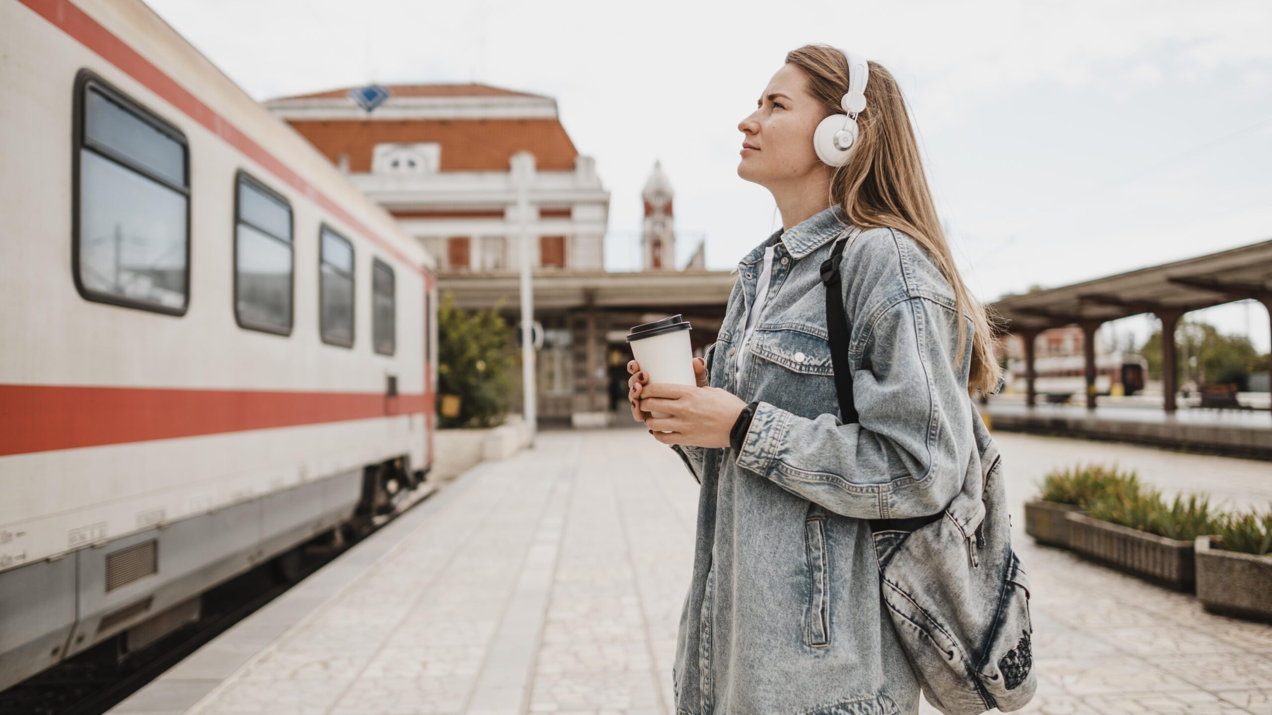 Viajar de Barcelona a Valencia en tren: Comodidad y flexibilidad para descubrir dos destinos turísticos impresionantes